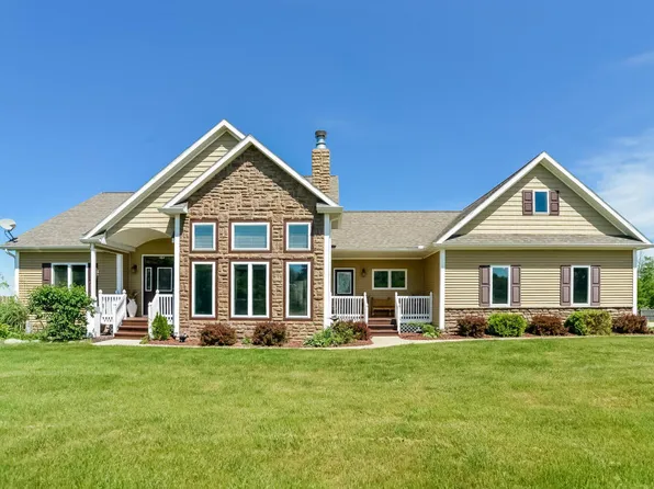 3850 Murray Lake Ave NE, Lowell, MI 49331