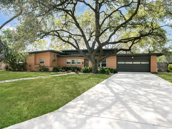 610 Cave Ln, San Antonio, TX 78209