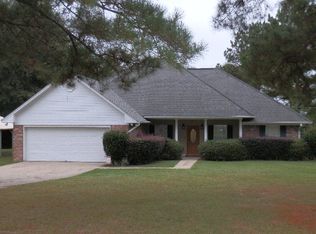 1106 Shady Lane Dr, McComb, MS 39648
