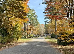 14 Oakwood Ln #14, Kennebunk, ME 04043