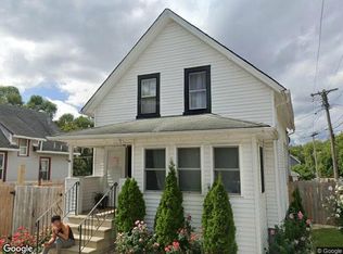 12902 Wahl St, Blue Island, IL 60406