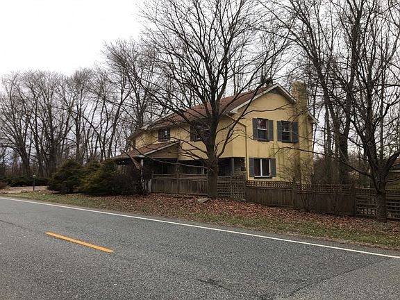 2nd image of 462 County Road 519