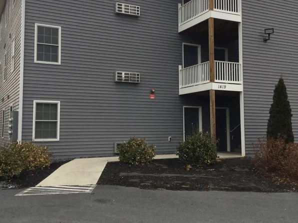 1419 Doron Dr #1A, Chambersburg, PA 17202