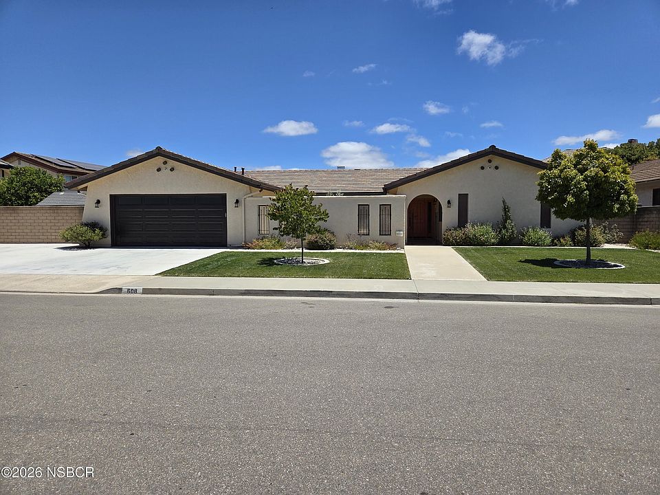 1st image of 608 Marian Dr