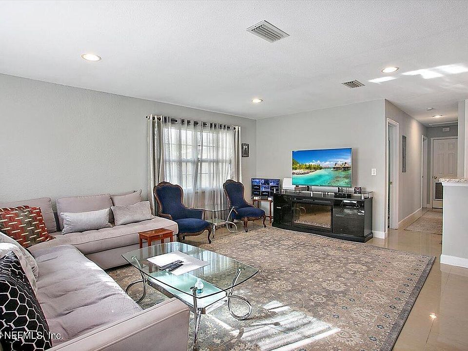 1662 SANDALWOOD Boulevard, Jacksonville, FL 32246 Zillow