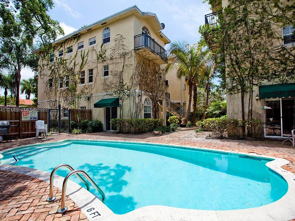 1st image of 2850 SW Coconut Ave #3