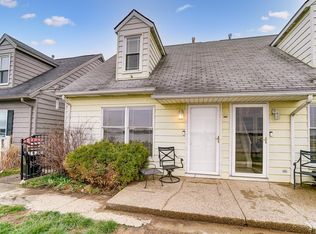 5269 Northbank Rd #B, Buckeye Lake, OH 43008