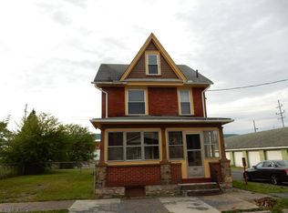 306 N 5th Ave #308, Altoona, PA 16601