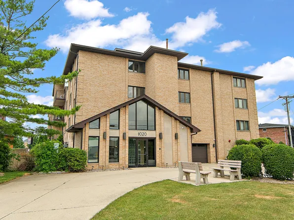 11020 S Keating Ave APT 202, Oak Lawn, IL 60453