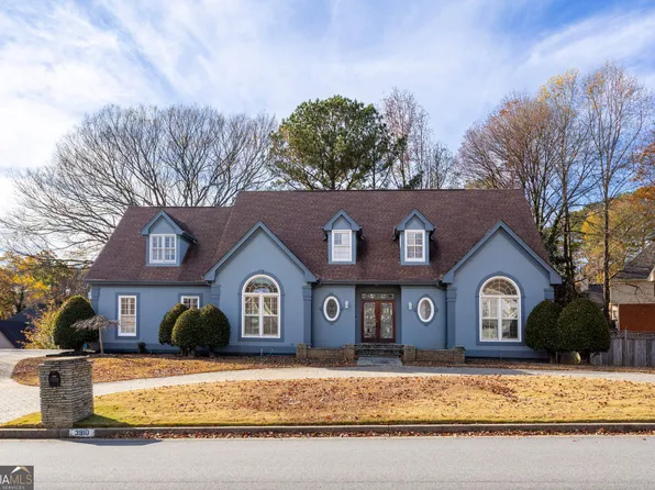 3910 Spalding Bluff Dr, Peachtree Corners, GA 30092