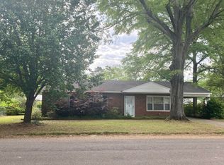 128 Poplar St, Columbus, MS 39702