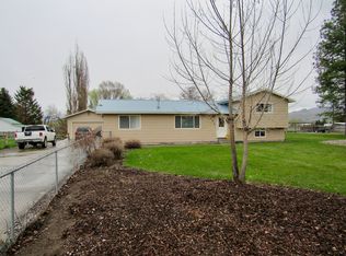 194 S Saint Charles Rd, Salmon, ID 83467