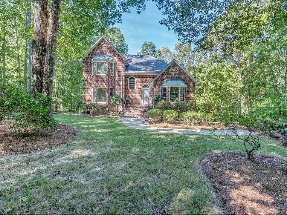 1st image of 115 Medallion Ct