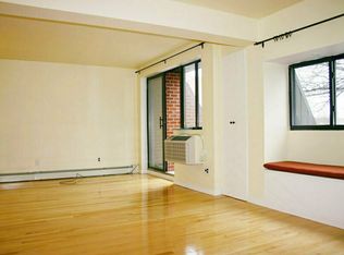 5861 44th Ave APT 4A, Woodside, NY 11377