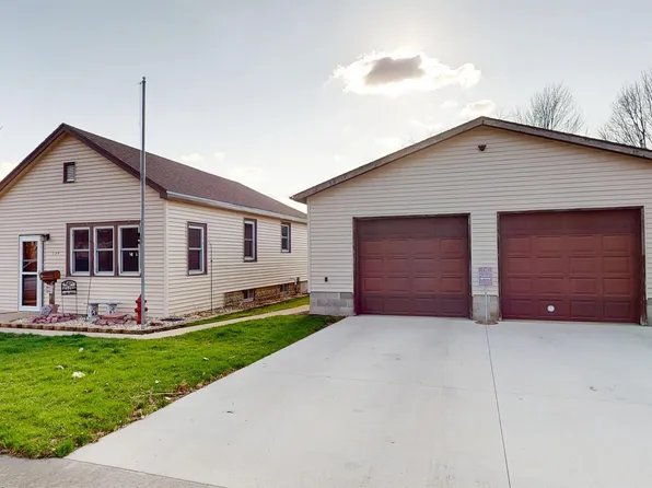 134 Benson St, Alta, IA 51002