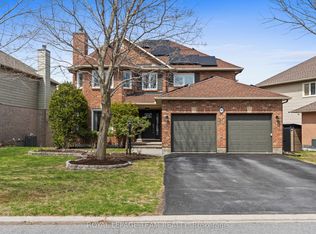 76 Hansen Ave, Ottawa, ON K2K2L7