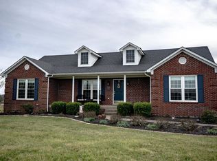 1470 Lakeside Dr, Taylorsville, KY 40071