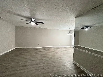 486 Sheffield Ct — Photo 4