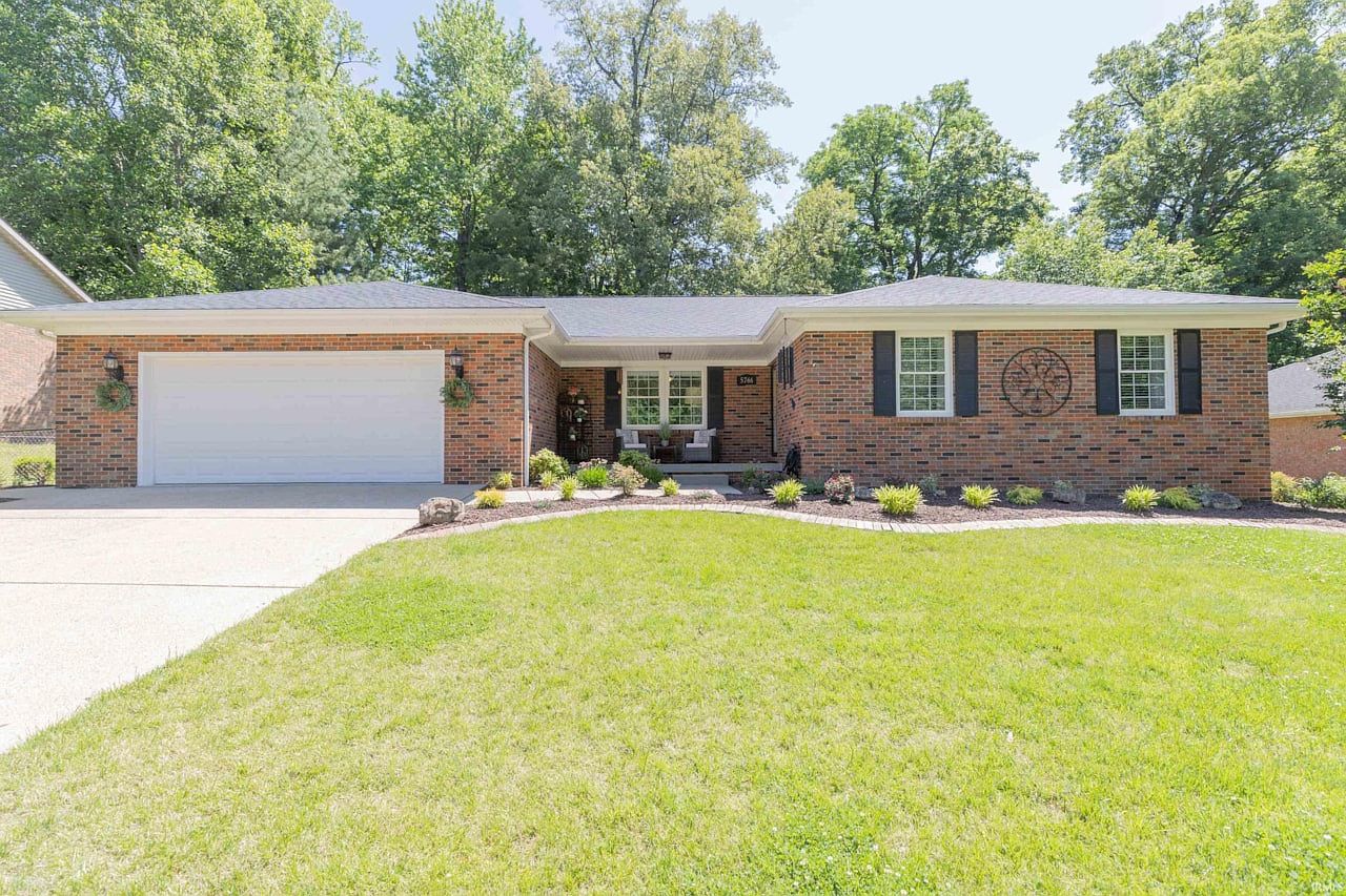 5766 Spring Corner Rd, Newburgh, IN 47630 | Zillow