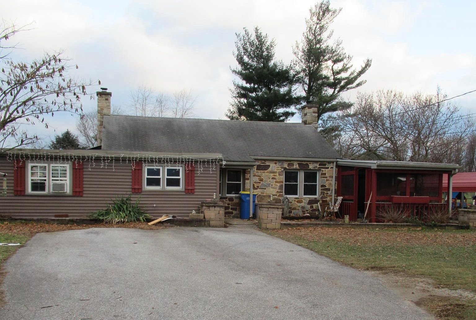 6090 Old Hanover Rd, Spring Grove, PA 17362 Zillow