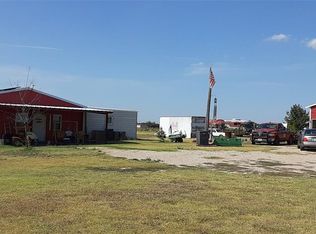 835 Hight Rd, Waxahachie, TX 75167