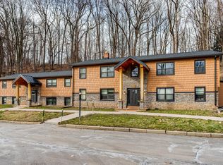 3 Mountain Ln APT 3C, Rochester, NY 14625