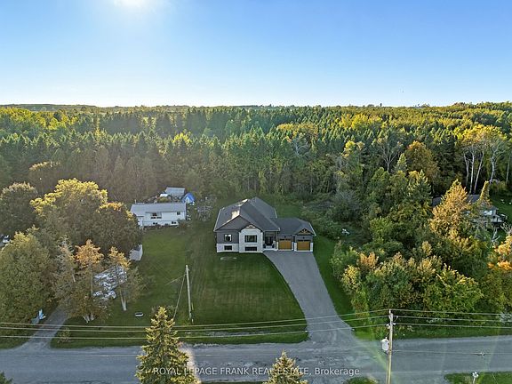 2nd image of 362 Carnegie Beach Rd