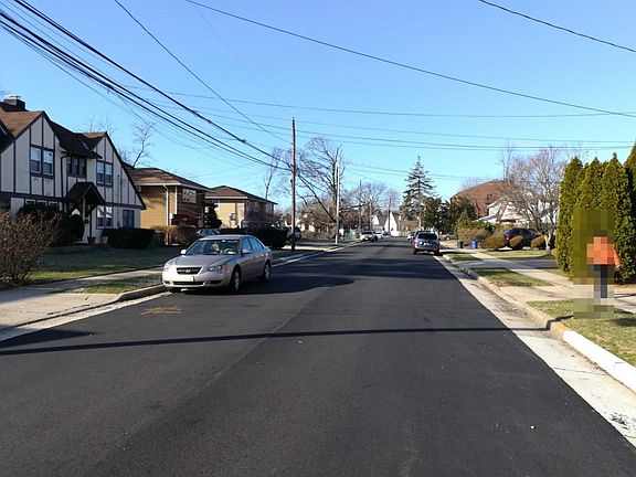 5th image of 235 Elmwood Ave