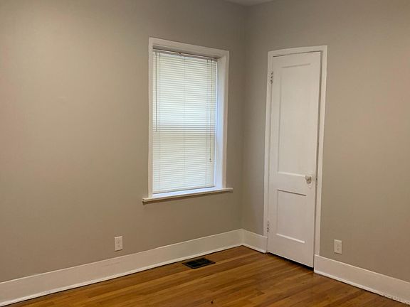 5th image of 4326 N Lincoln Ave #2