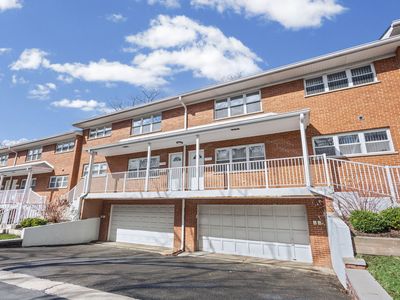 169 E Palatine Rd, Palatine, IL, 60067