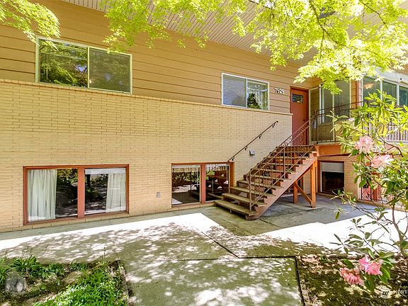 4th image of 7529 84th Avenue Ct Nw