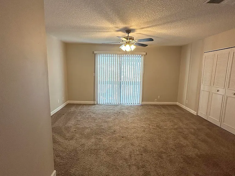 7867 Bahia Vista Ct #7867 — Photo 23