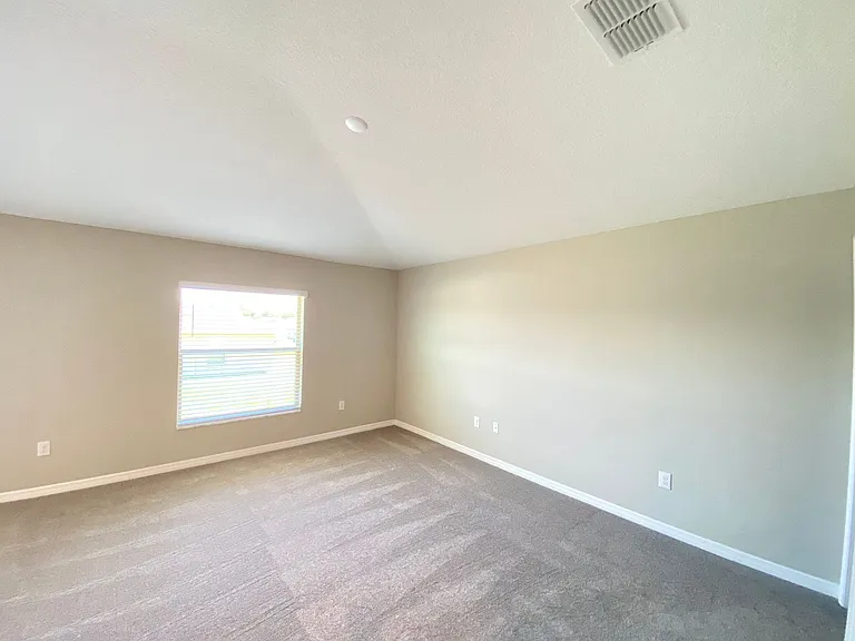 12257 SE 100th Ave — Photo 20