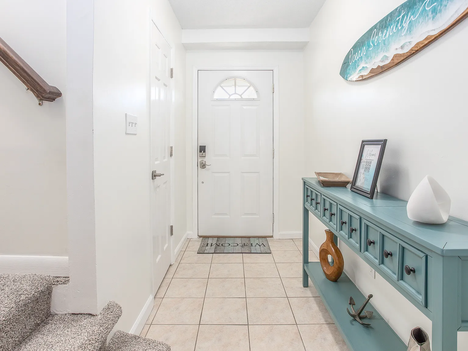 2 bed, 2.5 bath, 1296 sqft, $1,850 — Photo 2
