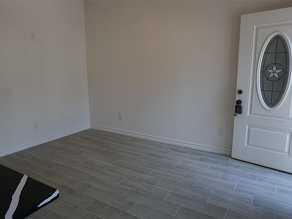 5th image of 11387 Underwood Street