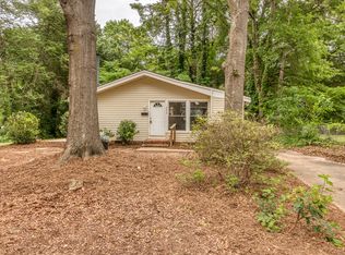 3455 Manchester Dr, Charlotte, NC 28217