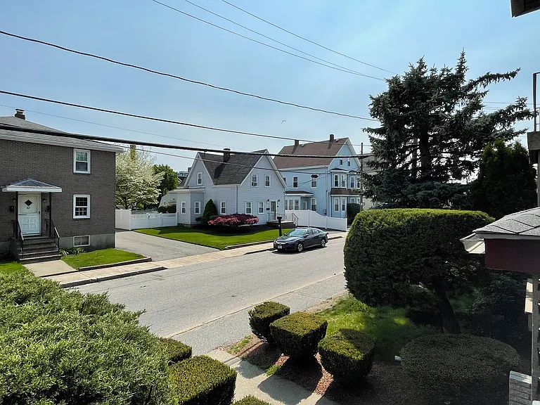 79 Central St #5 — Photo 12