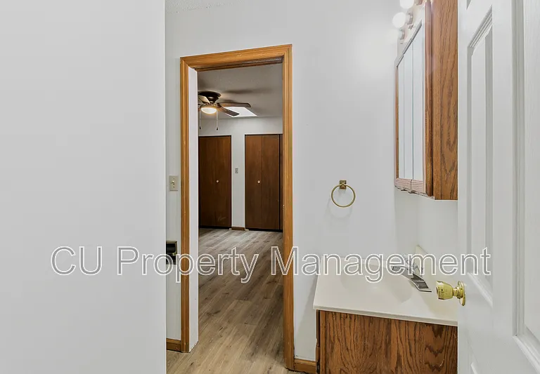 3304 Halifax Dr — Photo 21