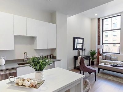 121 Portland St UNIT 209, Boston, MA, 02114