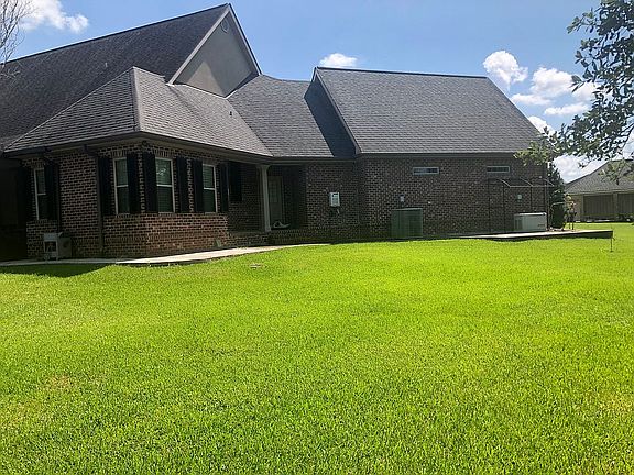 5th image of 4852 Imperial Dr
