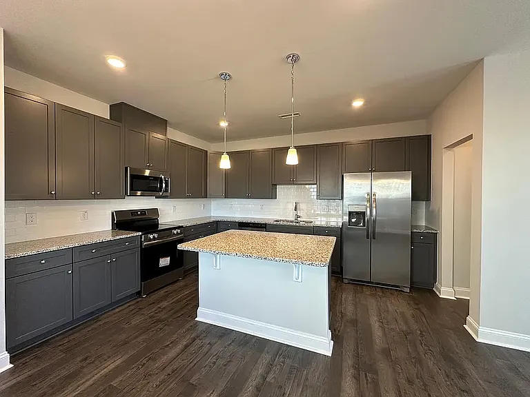 529 Eversden Dr — Photo 36