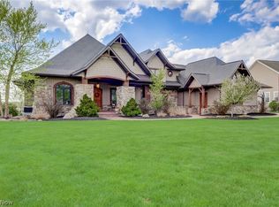 980 Brigantine Ave, Uniontown, OH 44685