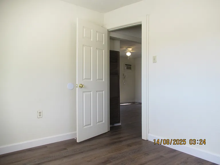 5125 Meyers St — Photo 10
