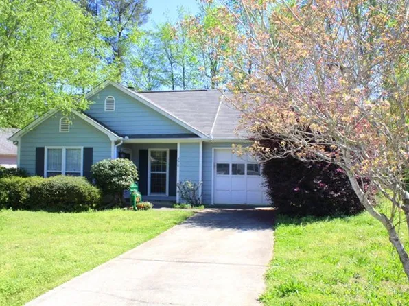 270 Greenwood Ln, Athens, GA 30605