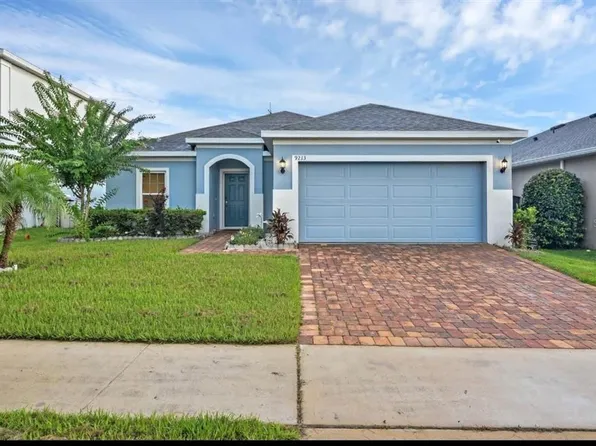 9213 Halsey Dr, Groveland, FL 34736