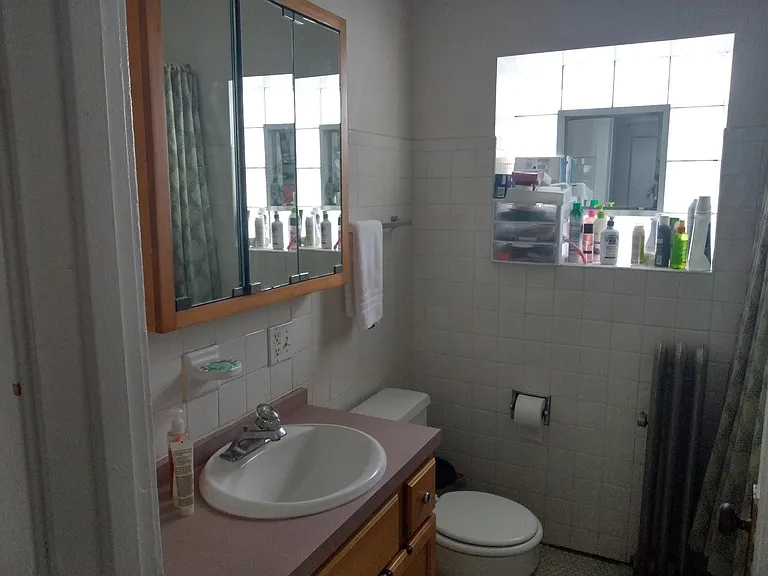 3039 W Waveland Ave #2 — Photo 5