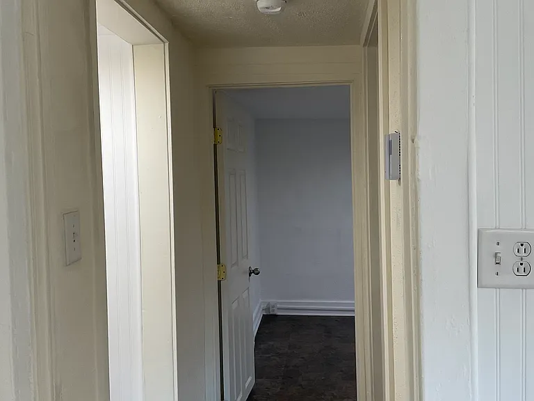 10657 Jonestown Rd #4 — Photo 19