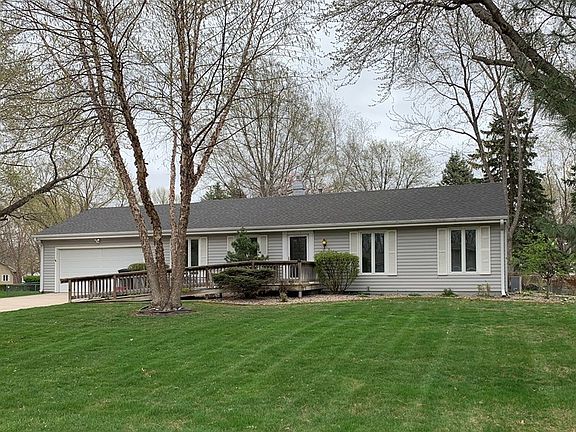 2nd image of 1717 Ando Ave