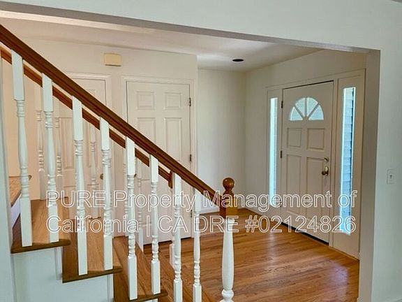 5th image of 58 Baker Ct