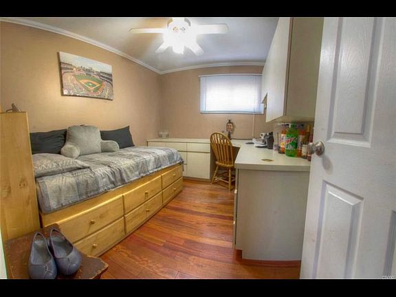 3rd image of 12404 7th Ave Floor 2